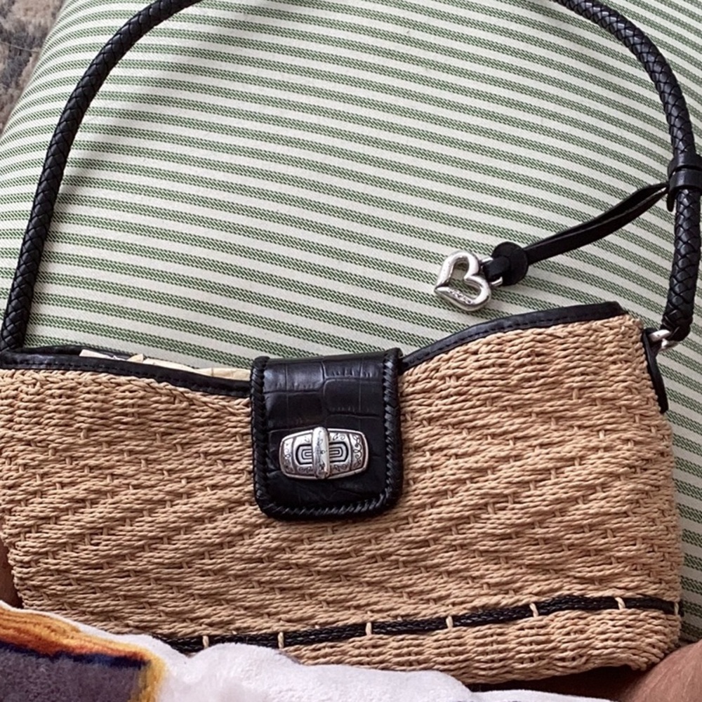 Beautiful Brighton summer bag, excellent condition. - Picture 3 of 3
